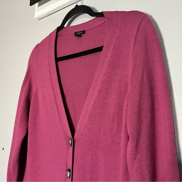 Ann Taylor Deep Pink Merino Wool  Cardigan Sweater Size Medium Flaw - Picture 2 of 10